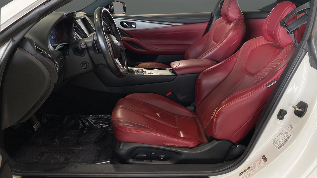 Used 2017 INFINITI Q60 Red Sport 400 AWD/4WD image 9