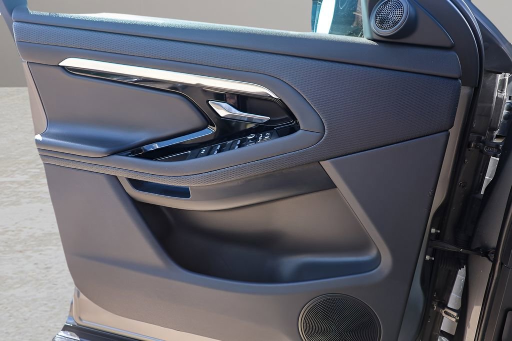 Used 2020 Land Rover Range Rover Evoque S image 19