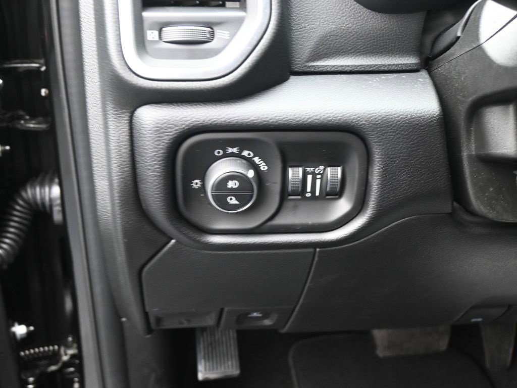 New 2026 RAM 2500 Laramie w/ Night Edition image 19