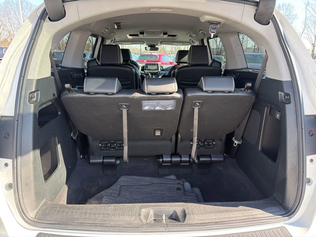 Used 2024 Honda Odyssey Elite image 23