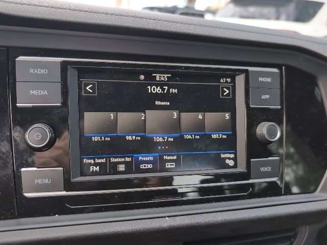 Used 2022 Volkswagen Jetta Sport image 14