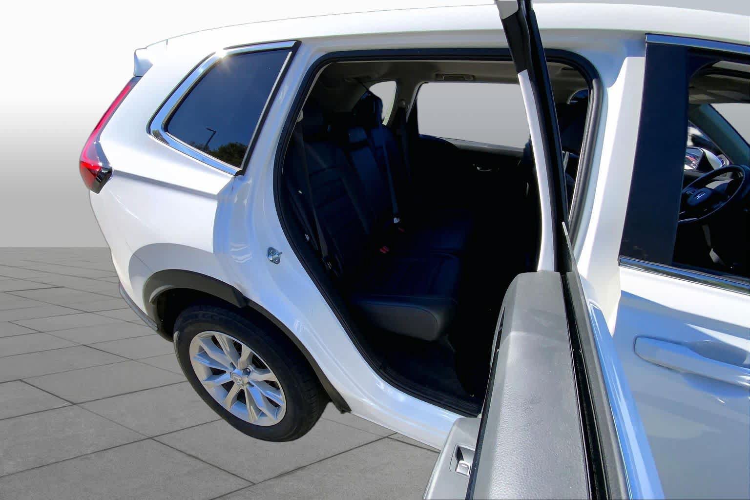 Used 2024 Honda CR-V EX-L image 20