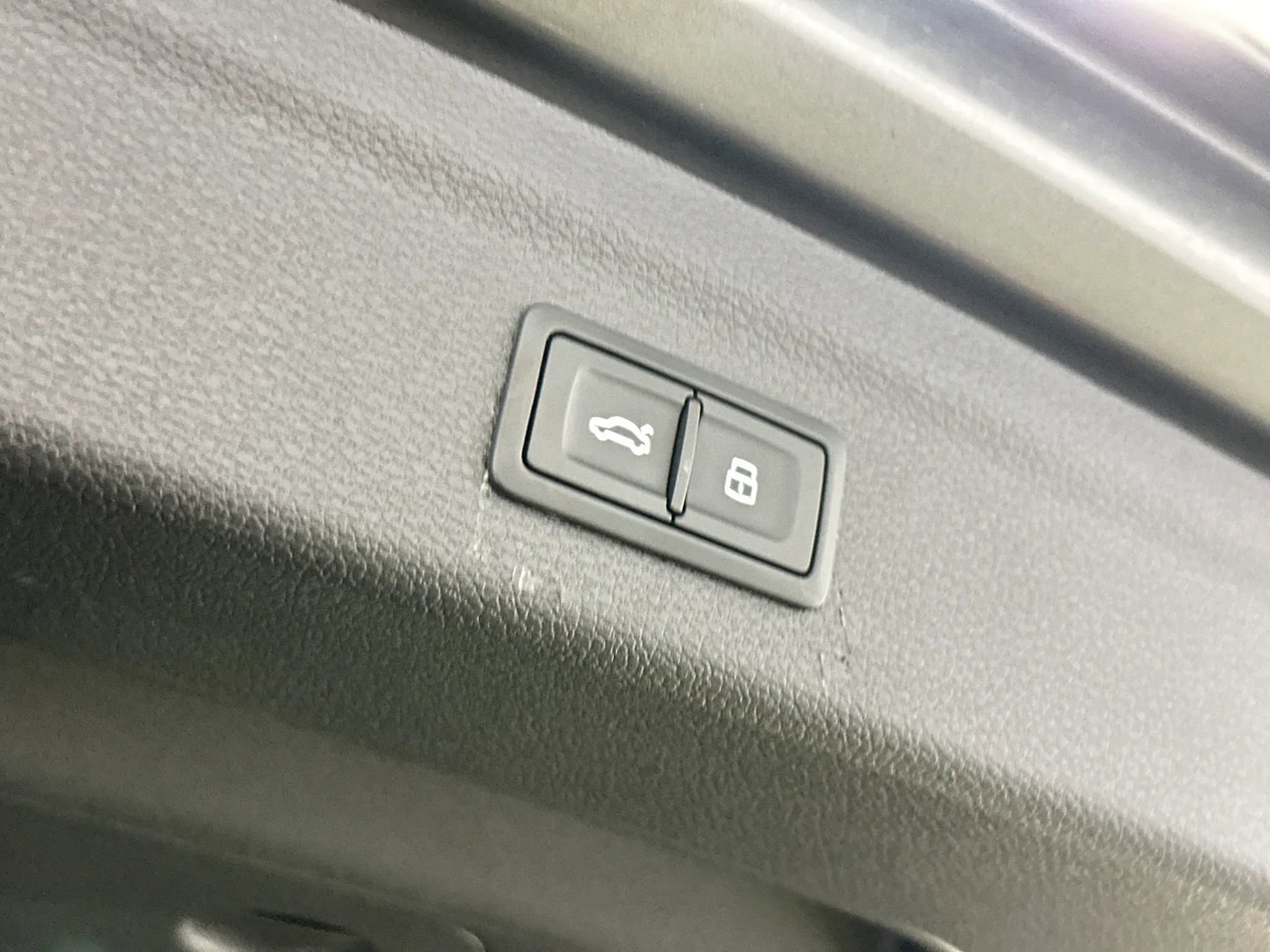 Used 2022 Audi Q3 2.0T Premium Plus image 18