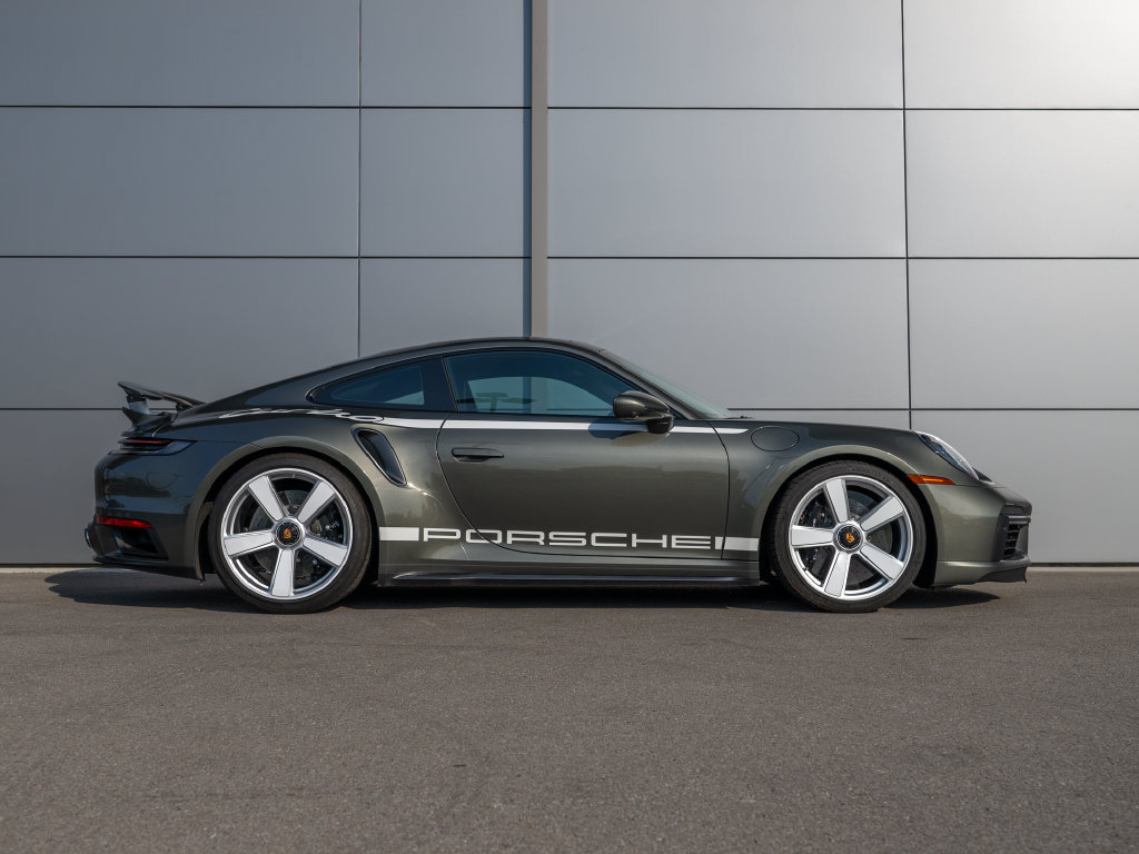 Used 2025 Porsche 911 Turbo S AWD/4WD image 5