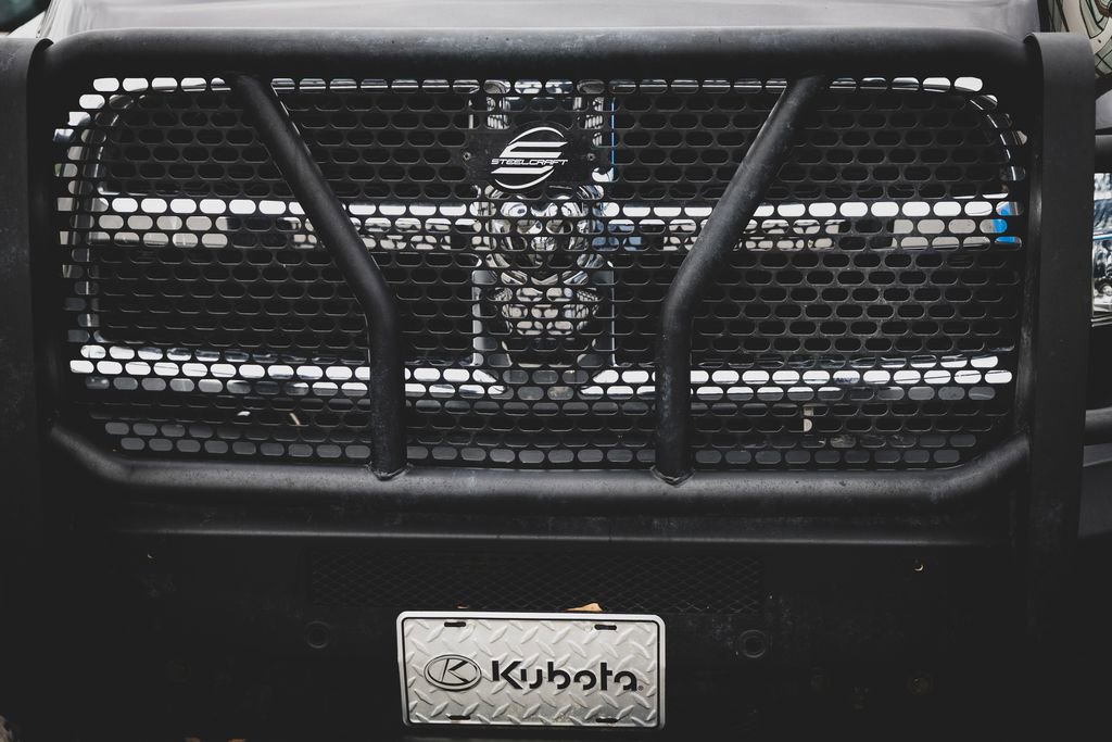 Used 2018 RAM 2500 Tradesman w/ Chrome Appearance Group image 2