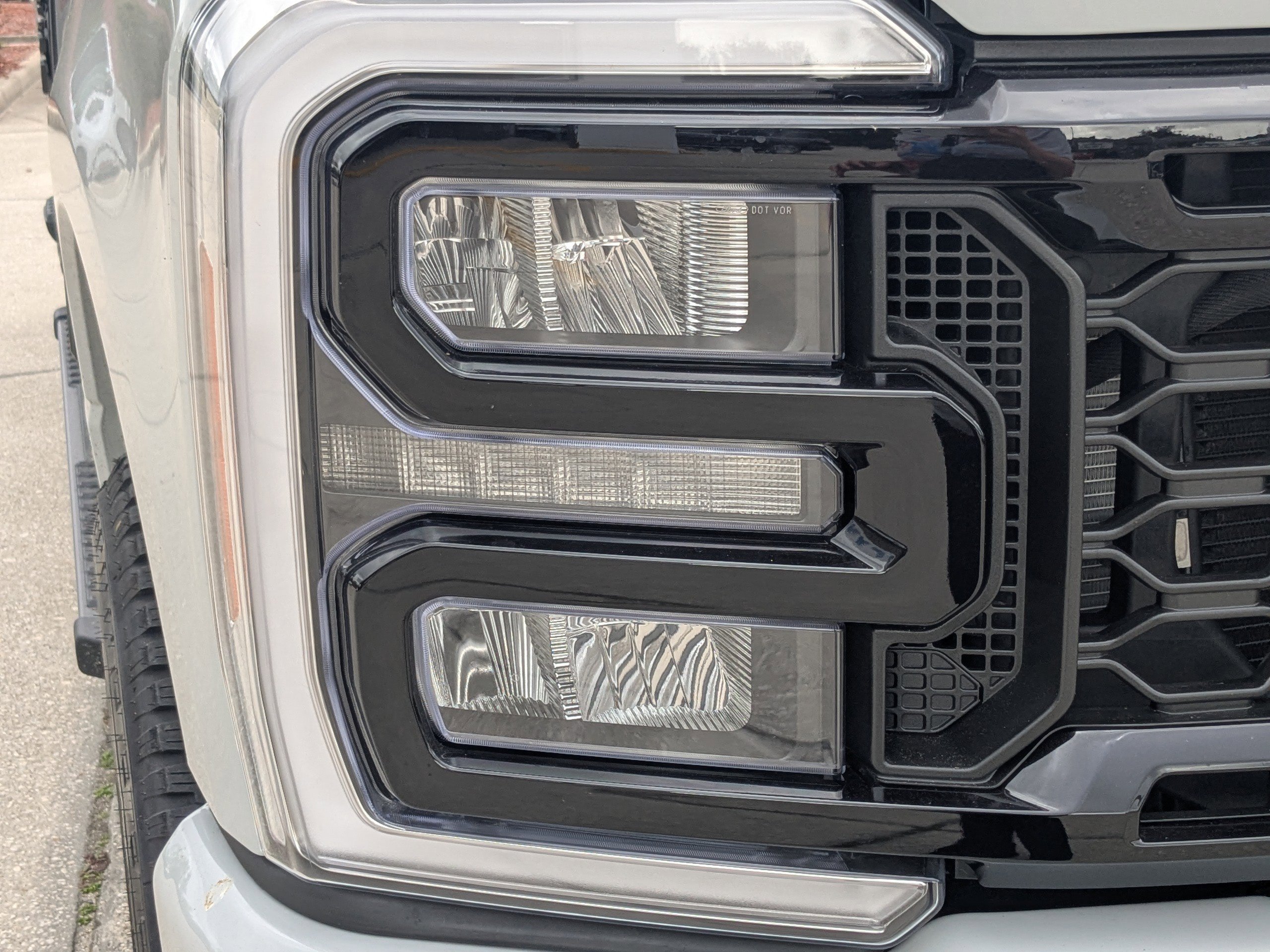 New 2026 Ford F250 Lariat image 10
