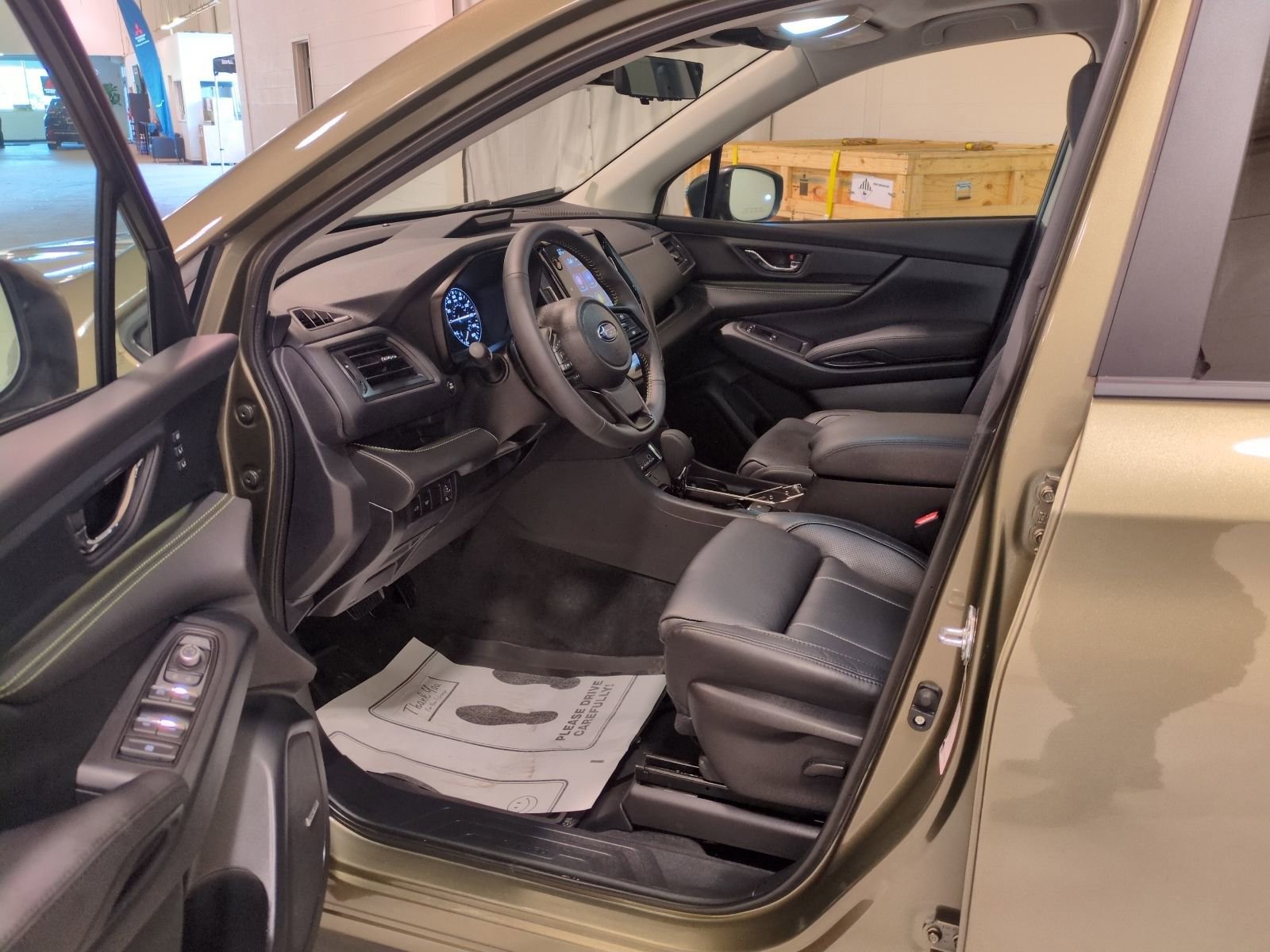 Certified 2025 Subaru Ascent Bronze Edition w/ Onyx Package AWD/4WD image 16