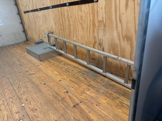 Used 2019 Ford E-350 and Econoline 350 Super Duty w/ Power Windows & Locks Group image 12