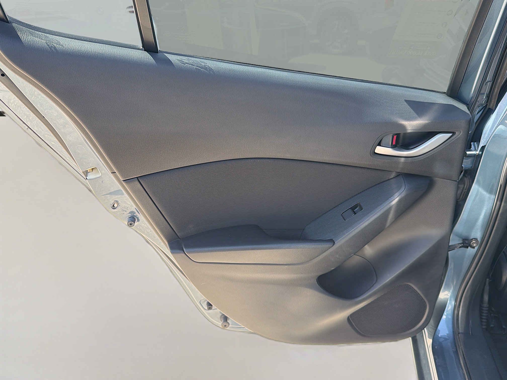 Used 2016 MAZDA MAZDA3 i Sport w/ Preferred Equipment Package image 41