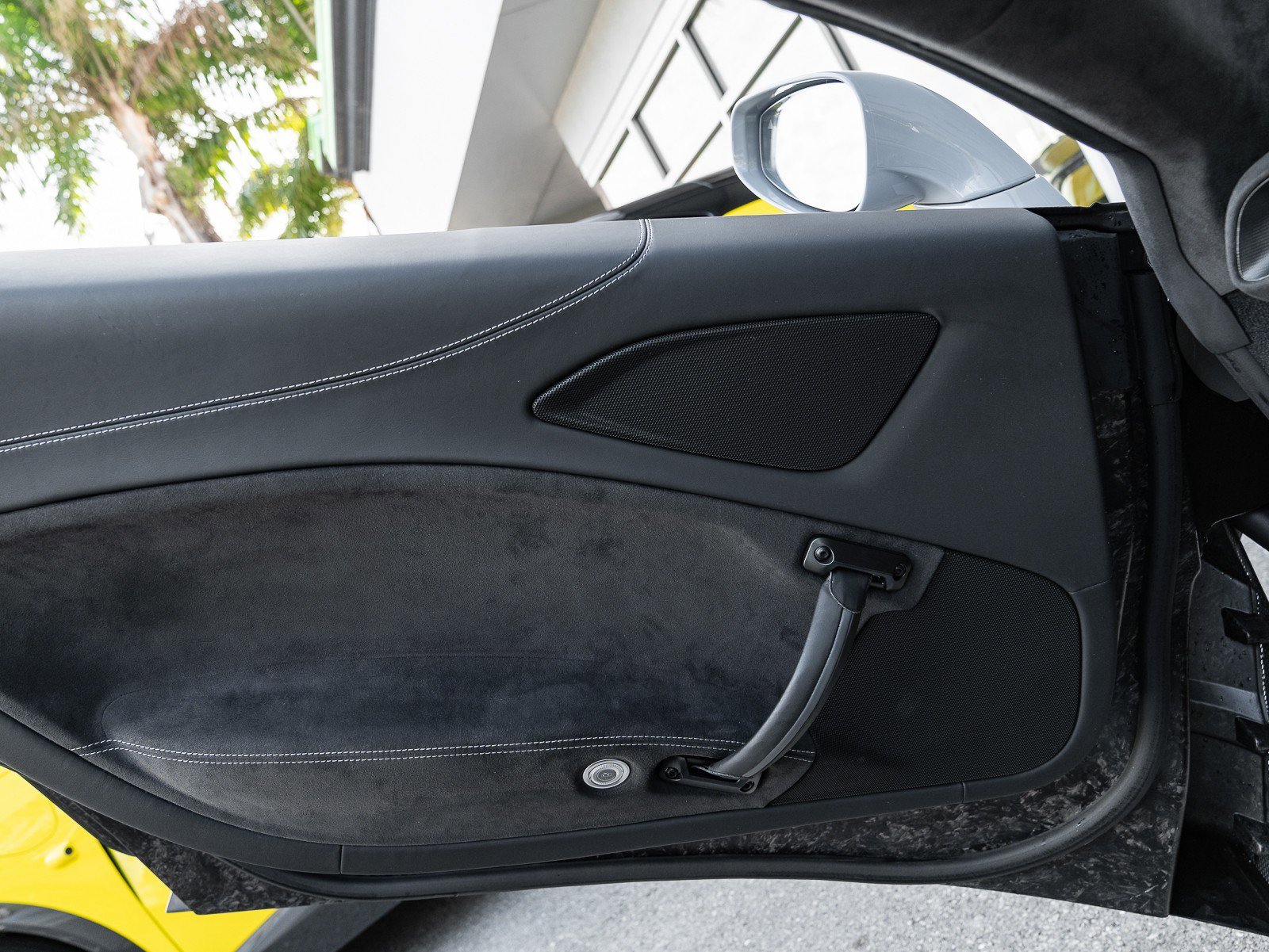 Used 2023 Maserati MC20 Spyder image 37