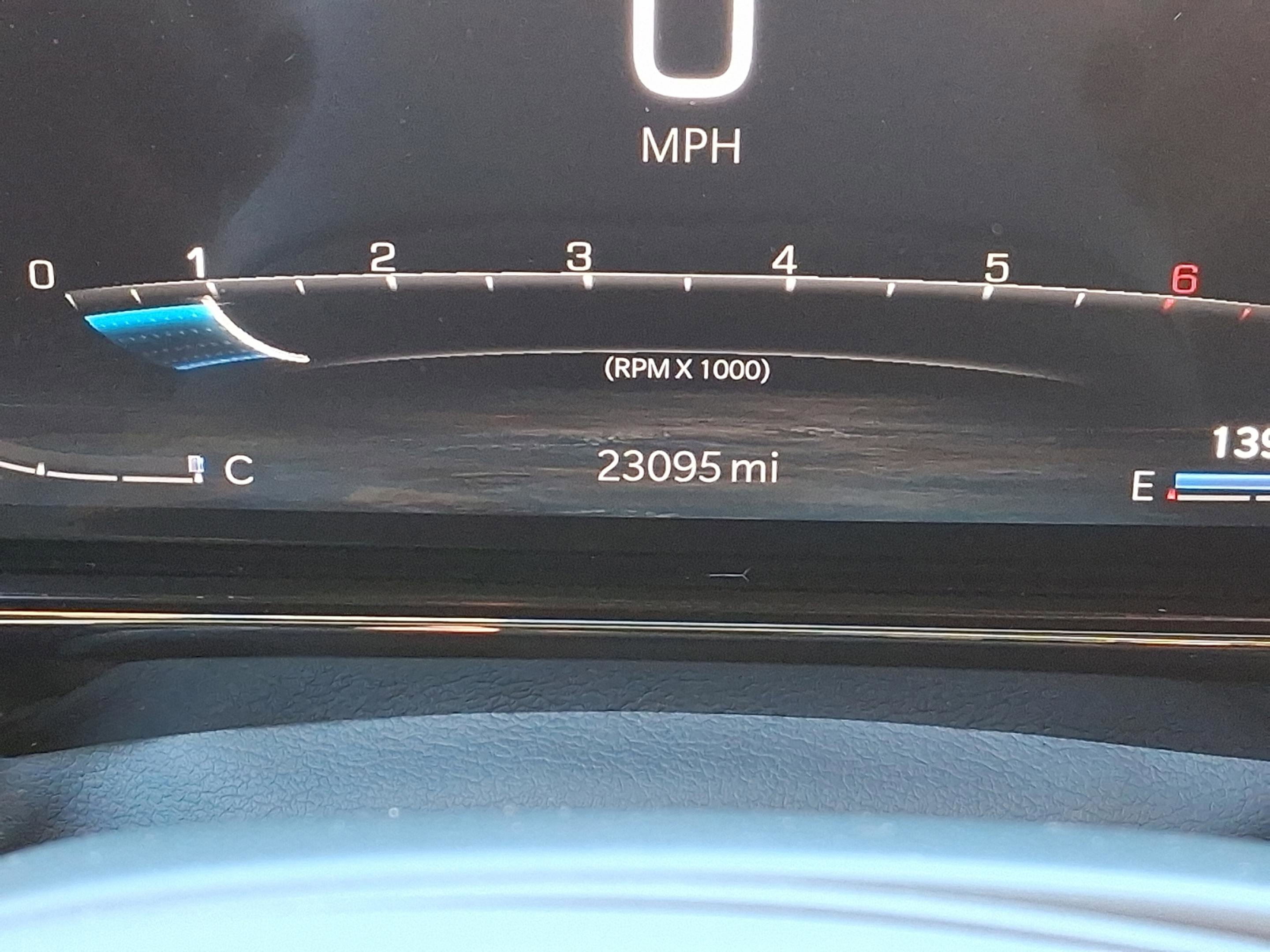 Certified 2024 Jeep Grand Wagoneer Series III w/ Rear Seat Video Group 1 image 19