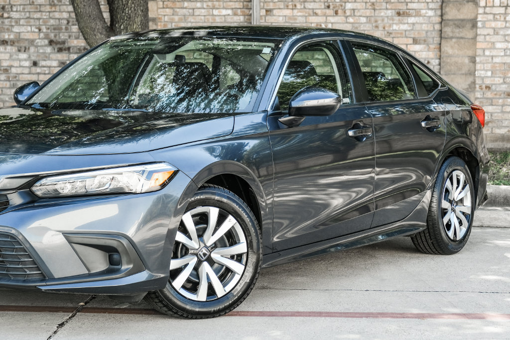 Used 2022 Honda Civic LX image 13