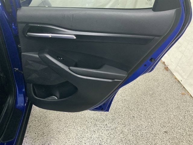 Used 2022 Kia Seltos LX image 19