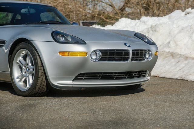 Used 2002 BMW Z8 RWD image 19