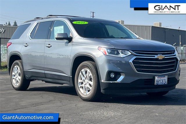 Used 2021 Chevrolet Traverse LT
