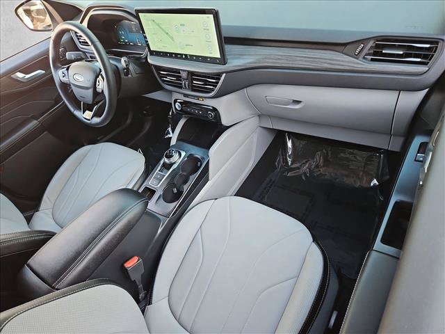 Used 2026 Ford Escape SE w/ PHEV Premium Package FWD image 23