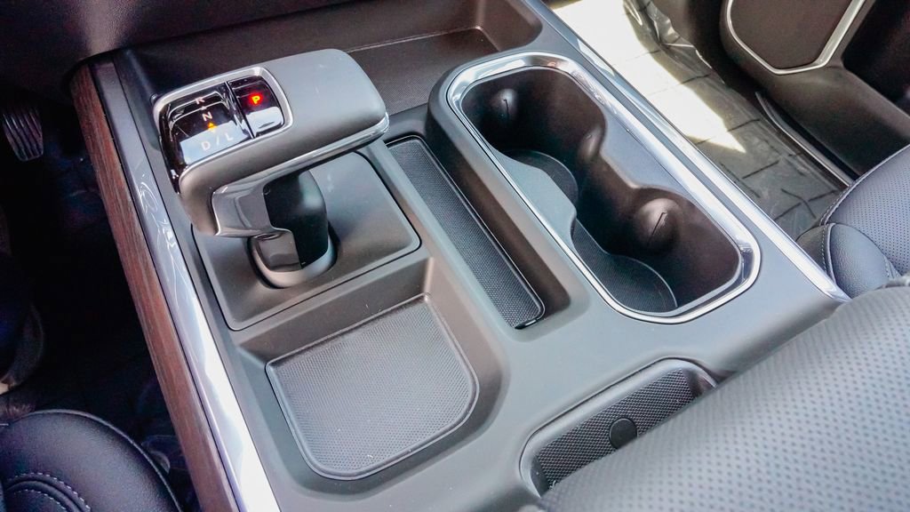 New 2026 GMC Sierra 1500 SLT w/ SLT Convenience Package image 20