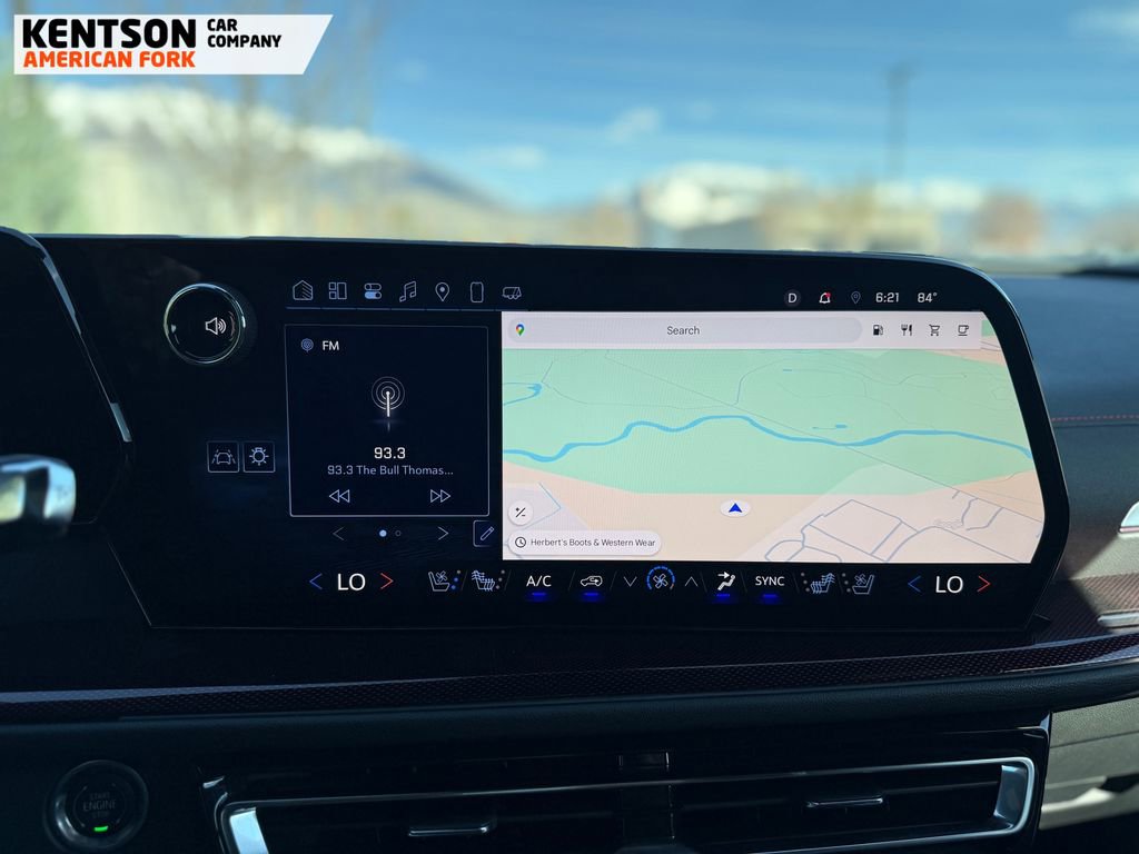 Used 2025 Chevrolet Traverse RS w/ LPO, Floor Liner Package image 29