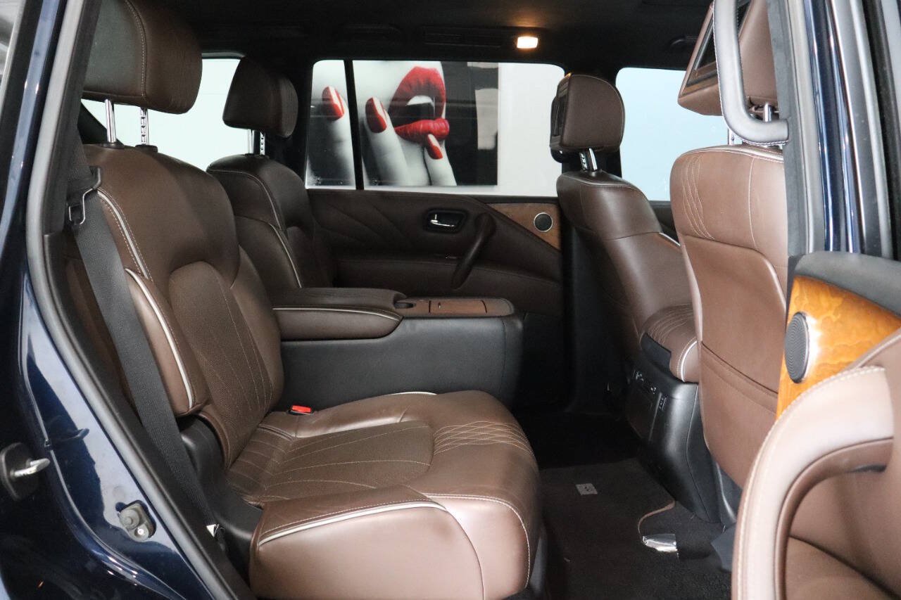 Used 2017 INFINITI QX80 Limited AWD/4WD image 12