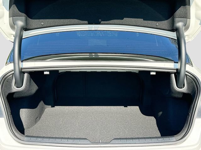 Used 2025 Kia K5 GT-Line image 24