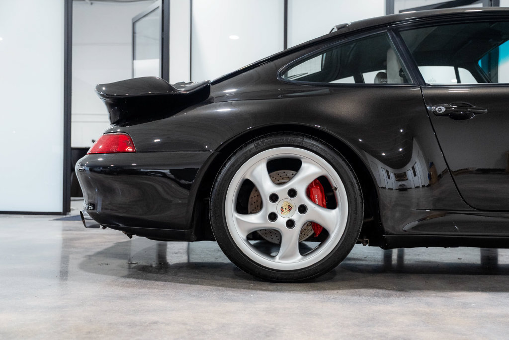 Used 1997 Porsche 911 Turbo AWD/4WD image 45