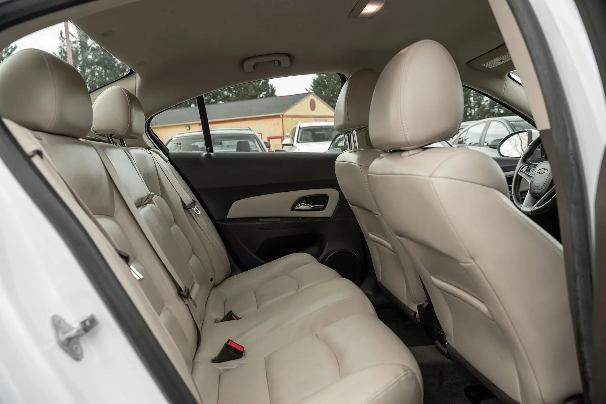 Used 2013 Chevrolet Cruze LTZ FWD image 10