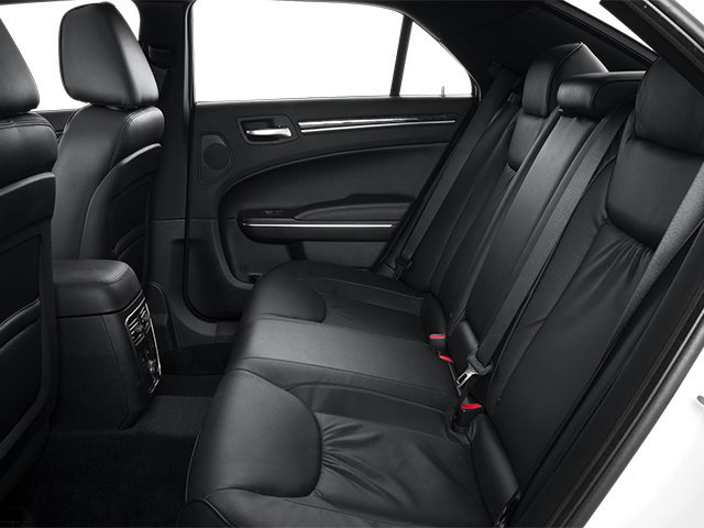 Used 2014 Chrysler 300 C AWD/4WD image 19