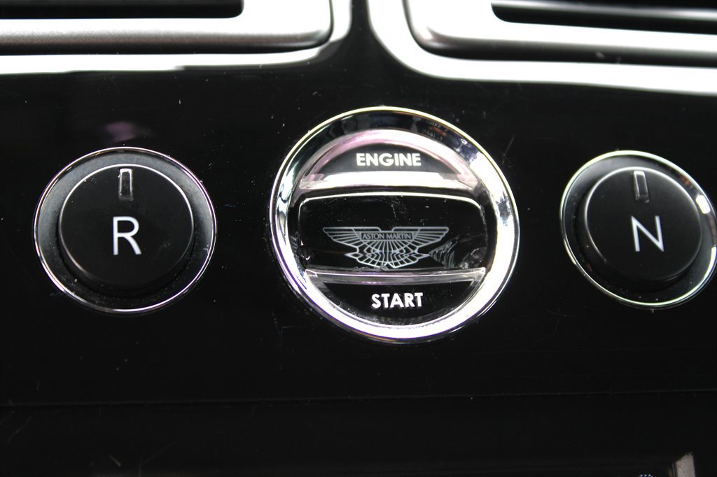 Used 2012 Aston Martin Rapide image 40