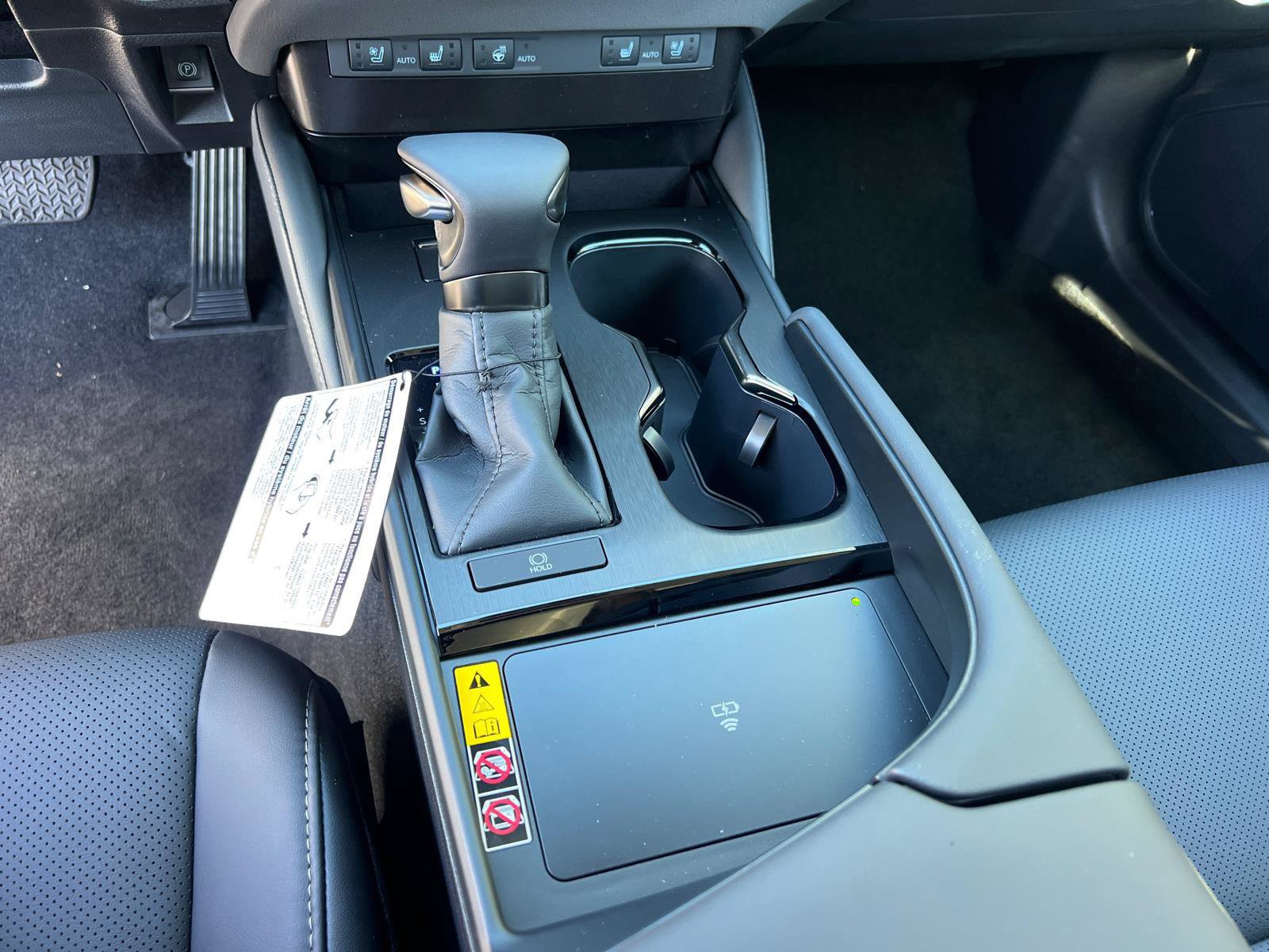 Used 2025 Lexus ES 350 w/ Premium Package FWD image 25