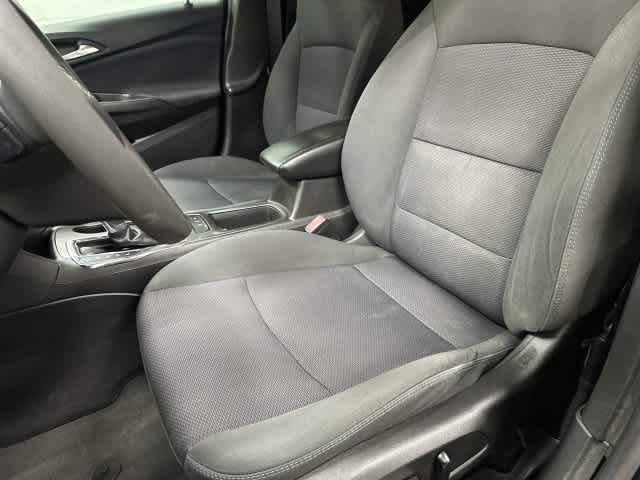 Used 2019 Chevrolet Cruze LT w/ Convenience Package FWD image 10