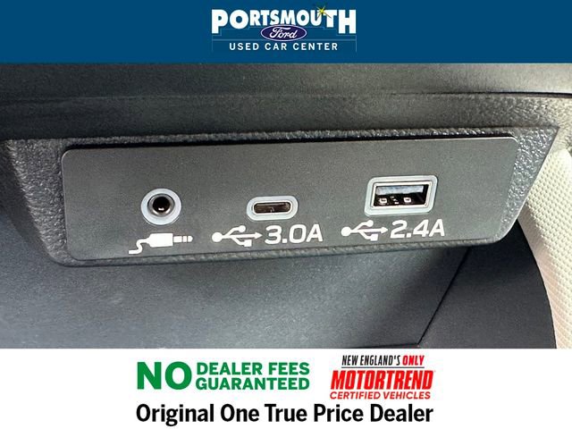 Used 2025 Subaru Forester Premium image 13