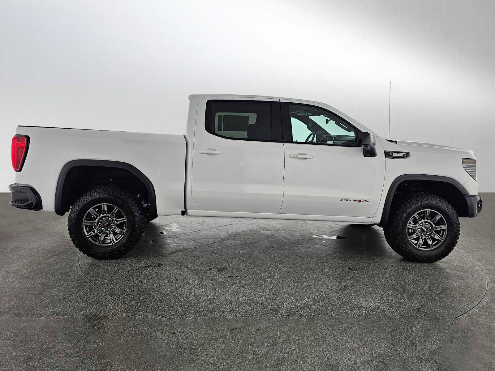New 2026 GMC Sierra 1500 AT4X image 2