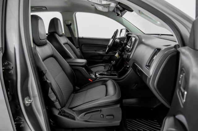 Used 2019 Chevrolet Colorado Z71 AWD/4WD image 32