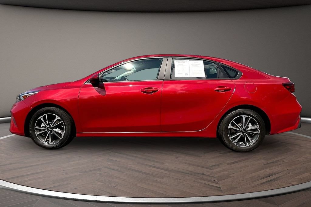 Used 2024 Kia Forte LXS FWD image 8