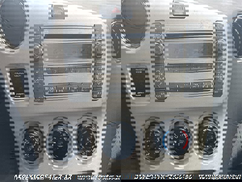 Used 2010 Toyota Matrix S image 16