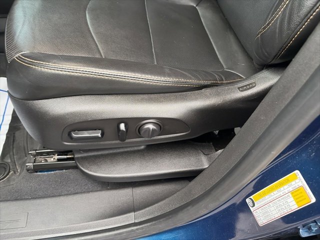 Used 2019 GMC Terrain SLT w/ Preferred Package image 12