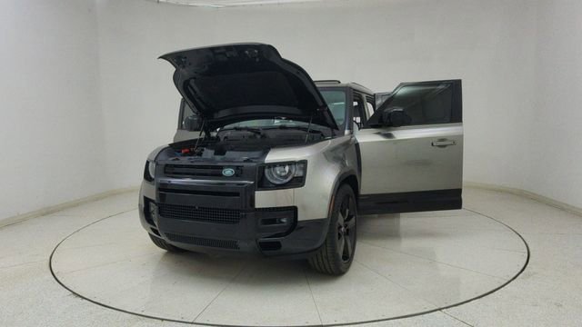 Used 2025 Land Rover Defender 110 X image 77