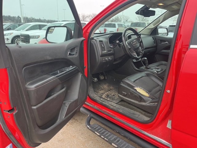 Used 2015 GMC Canyon SLE w/ All-Terrain Package image 10