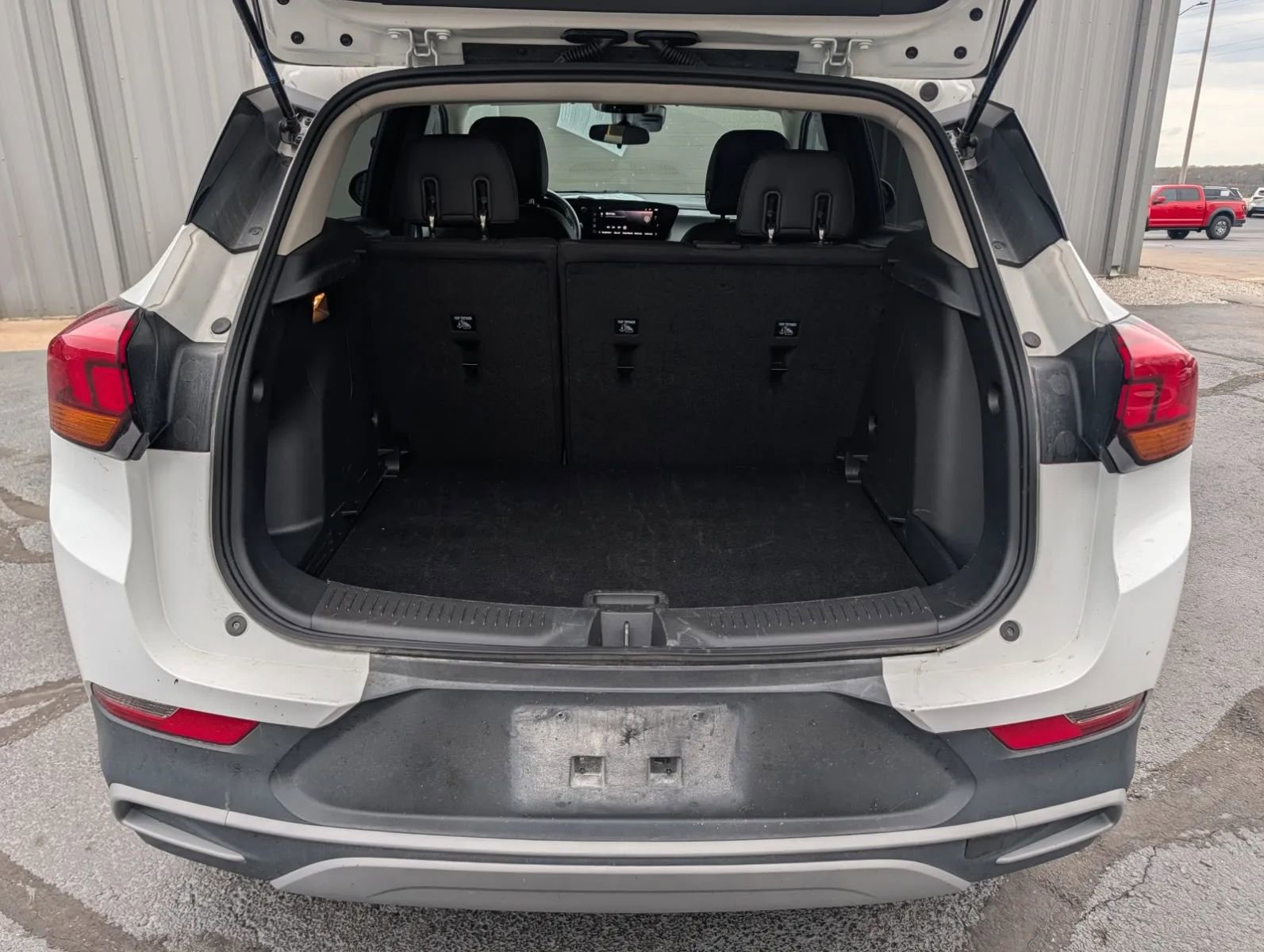 Used 2025 Buick Encore GX Preferred image 10