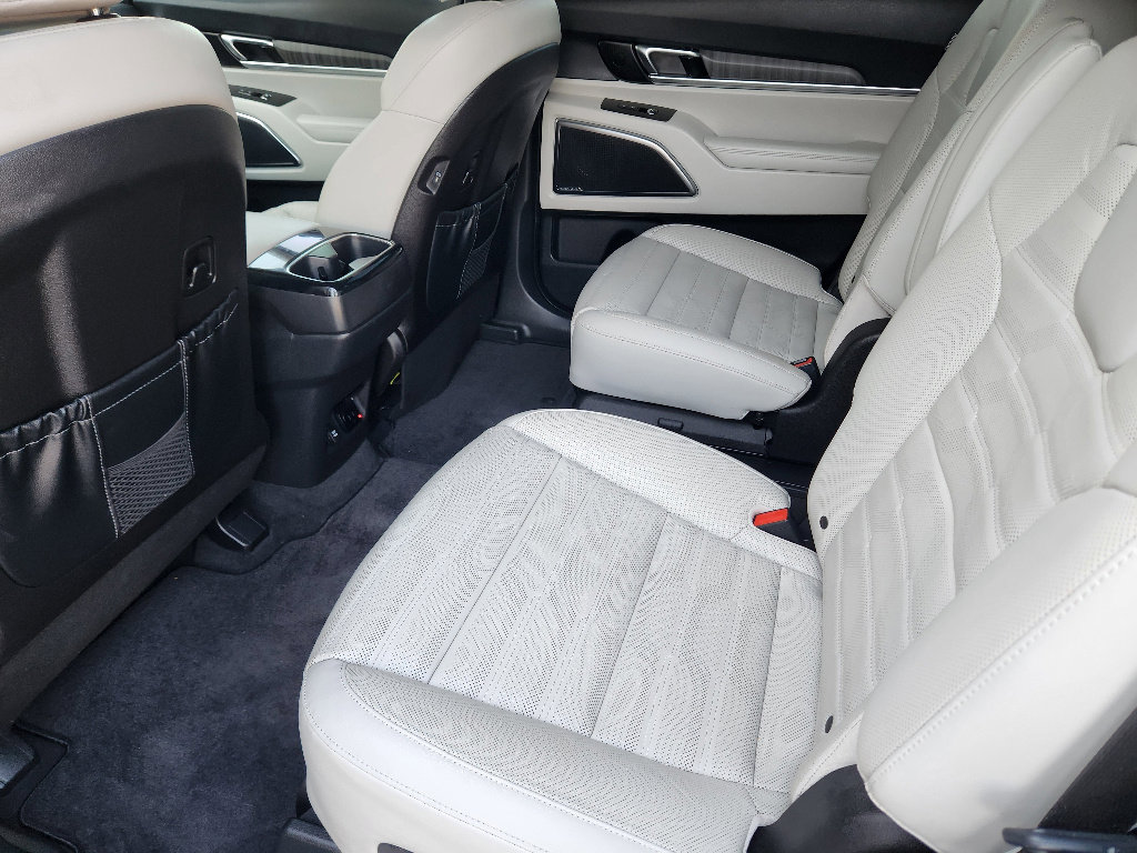 Certified 2023 Kia Telluride SX Prestige image 28