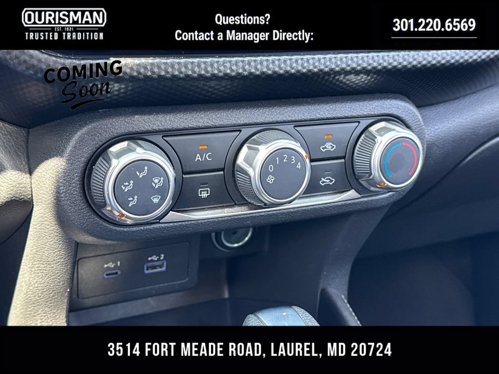 Used 2024 Nissan Kicks SV FWD image 14