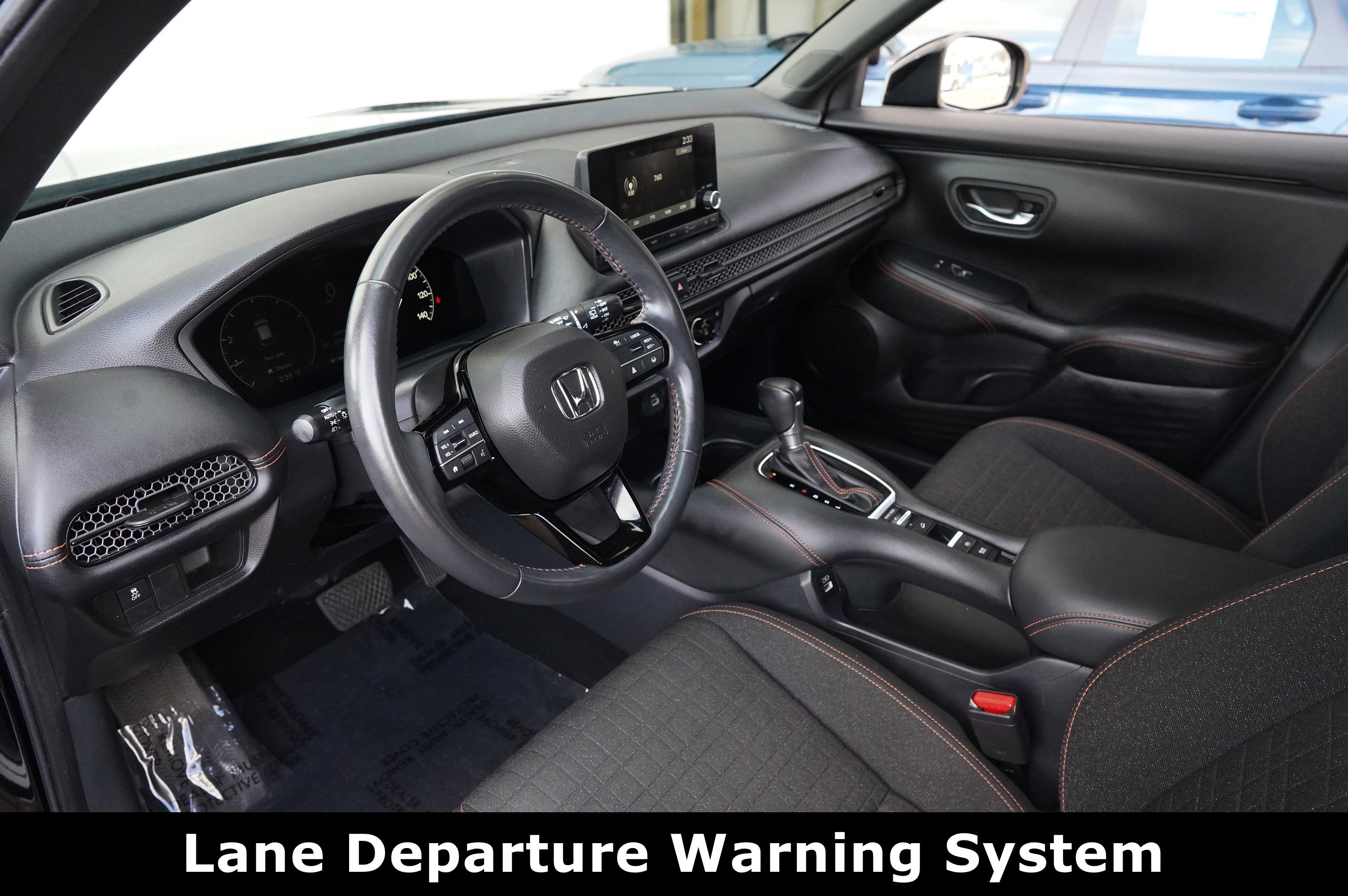 Used 2023 Honda HR-V Sport image 4