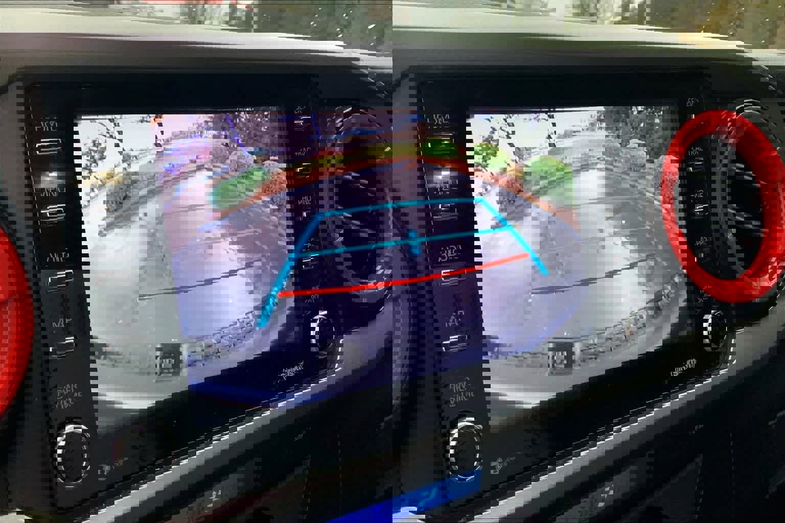 Used 2021 Toyota Tacoma SR5 RWD image 28