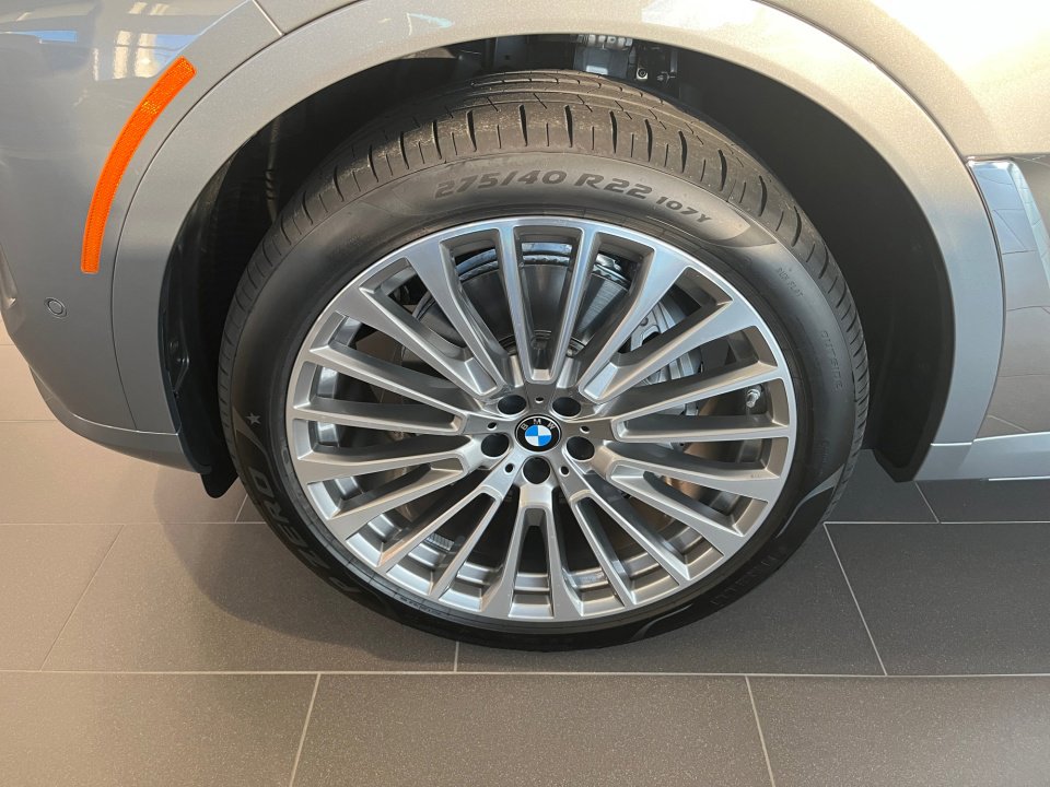 Certified 2026 BMW X7 xDrive40i image 27