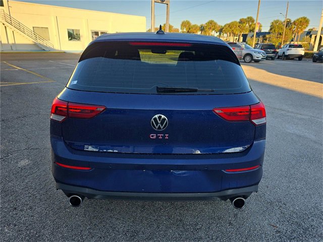 Used 2022 Volkswagen GTI SE image 3