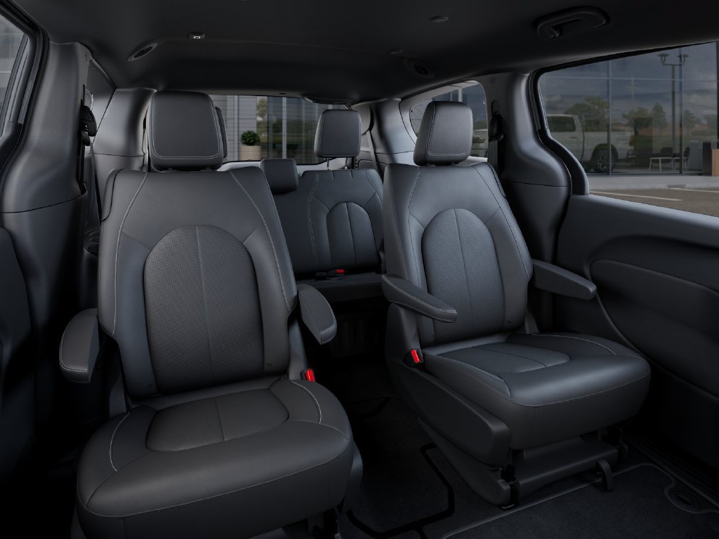 New 2027 Chrysler Pacifica Select FWD image 15