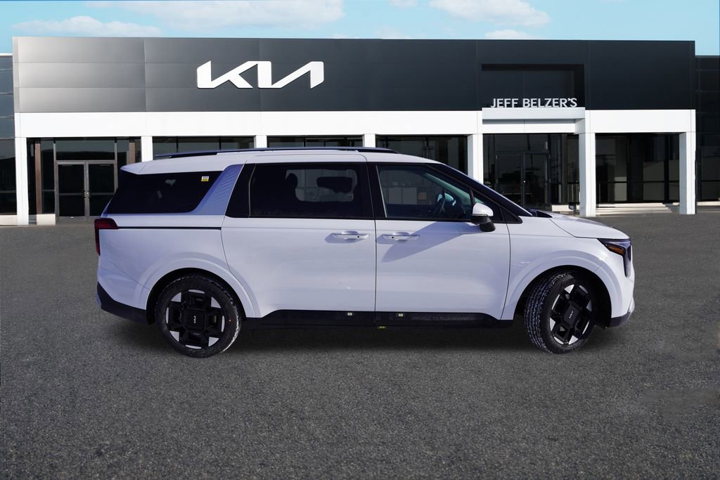 New 2026 Kia Carnival EX FWD image 2