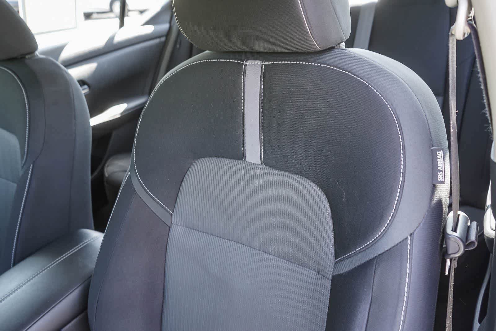 Used 2021 Nissan Sentra SV FWD image 25