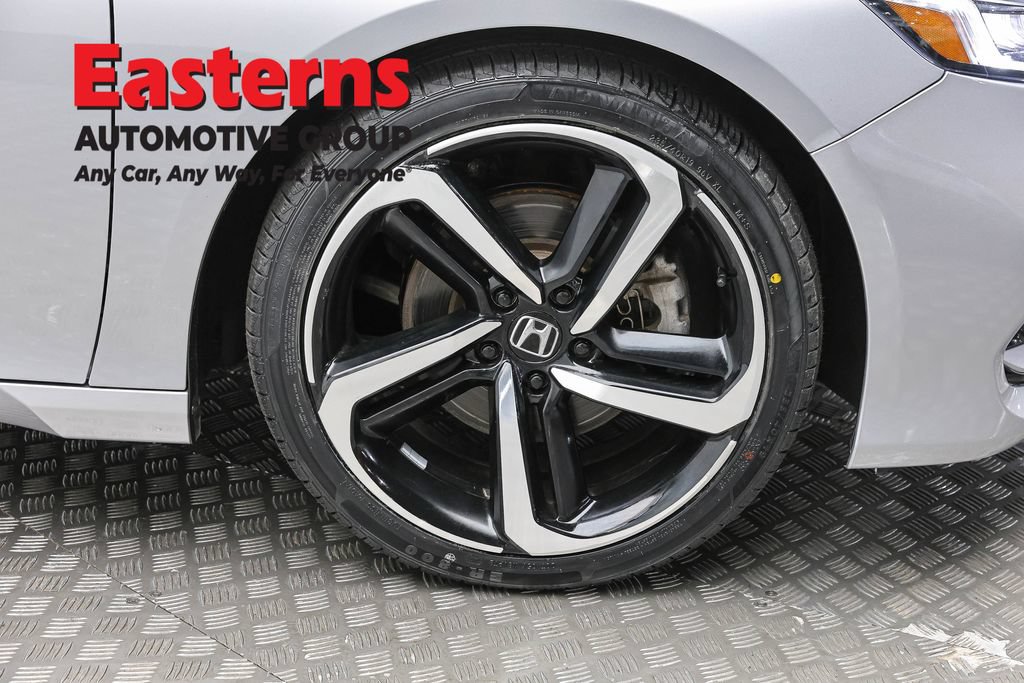 Used 2020 Honda Accord Sport image 29