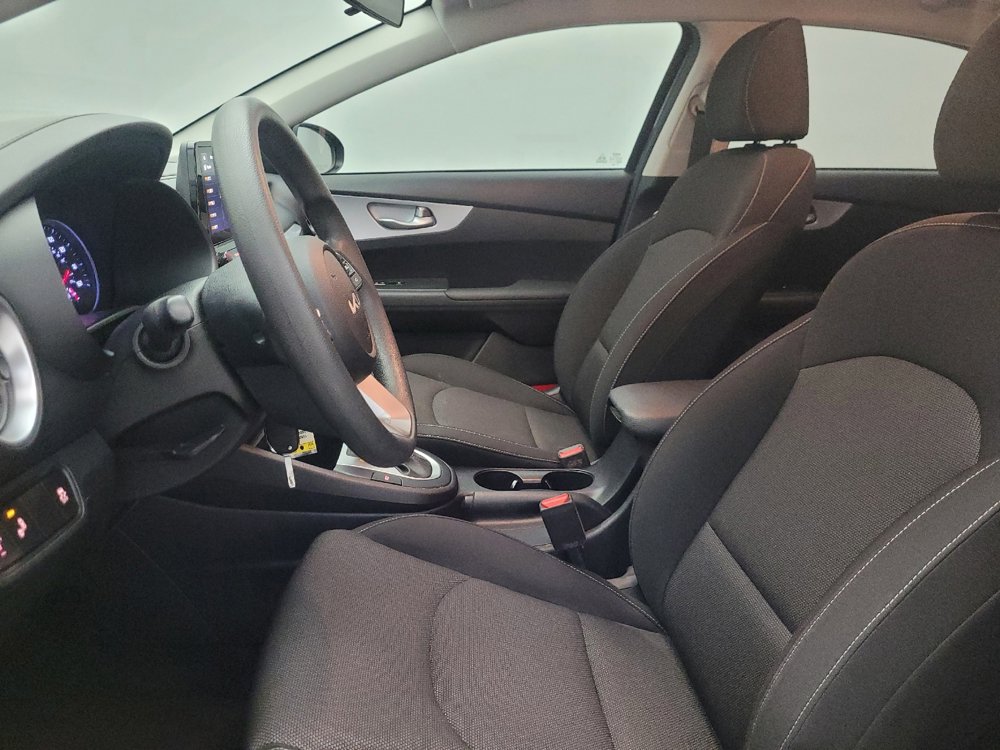 Used 2023 Kia Forte LXS w/ LXS Technology Package image 17